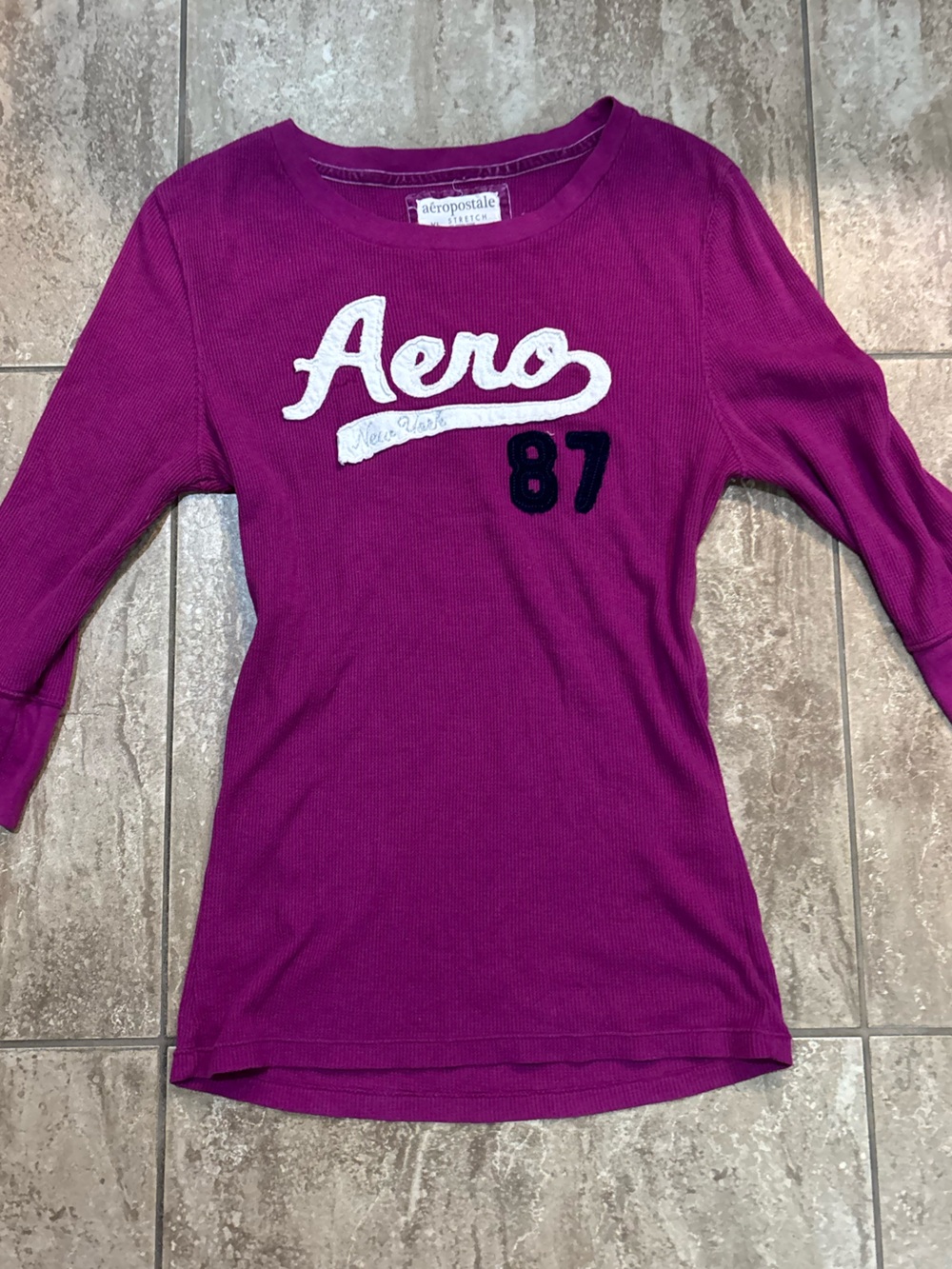 Vintage Aeropostale aero y2k 3/4 sleeve waffle shirt - Picture 2 of 4